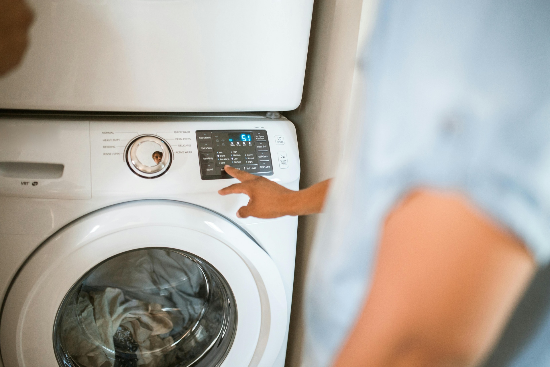 Best Washer to Buy for Quiet Operation and Stability
