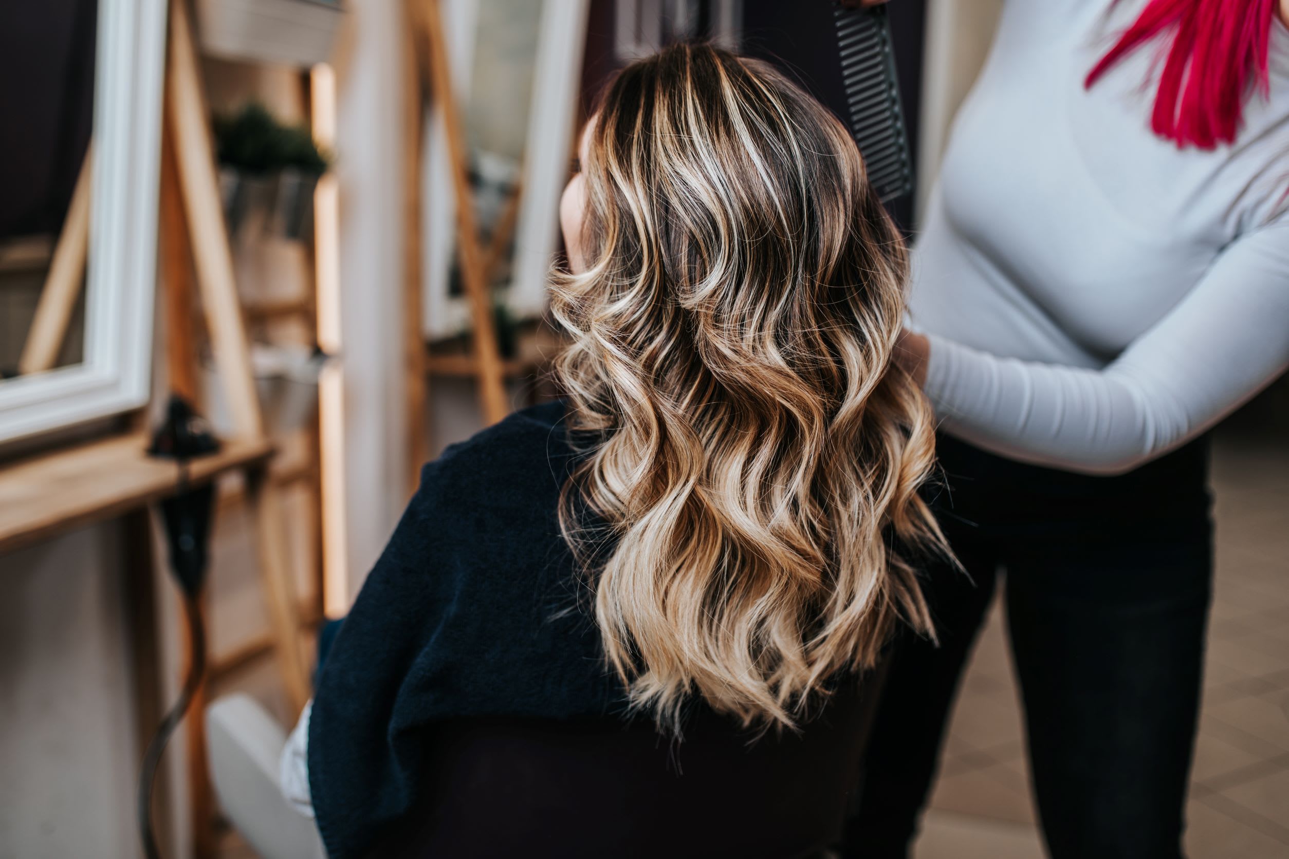 Friseureinrichtung & Fußpflege Einrichtung vom Experten – Jetzt bequem online bestellen