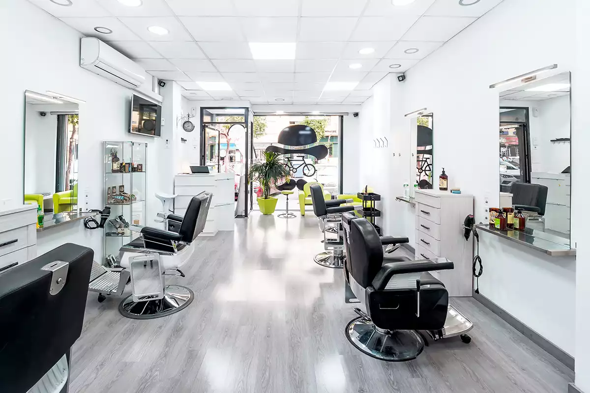 Herren Friseurstuhl mit Funktion – mehr als nur ein Sitzplatz