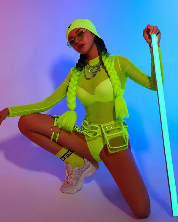 Festival Outfits Damen: Moderne Festival Kleidung für unvergessliche Events